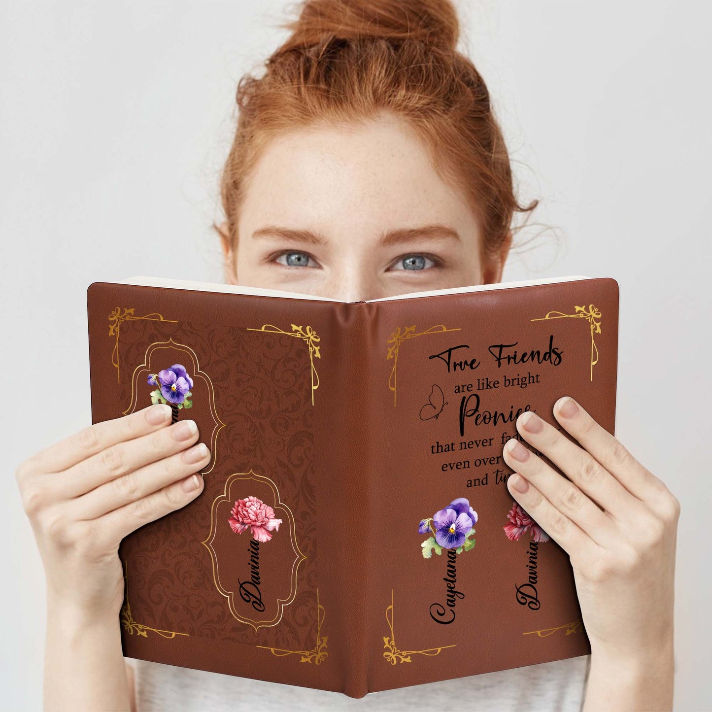 Journal en cuir personnalisé avec citation « Pivoines lumineuses » de True Friends - BST030_JRNL