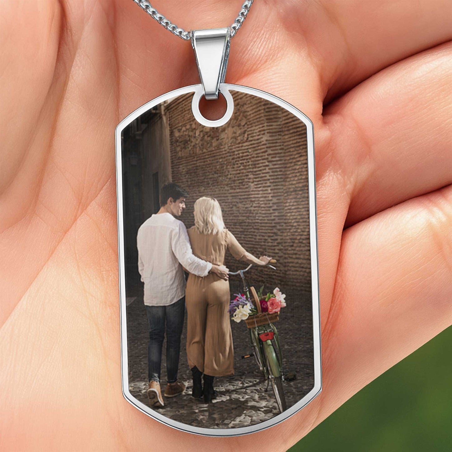 Capture Your Special Moments, Couple and Flowers