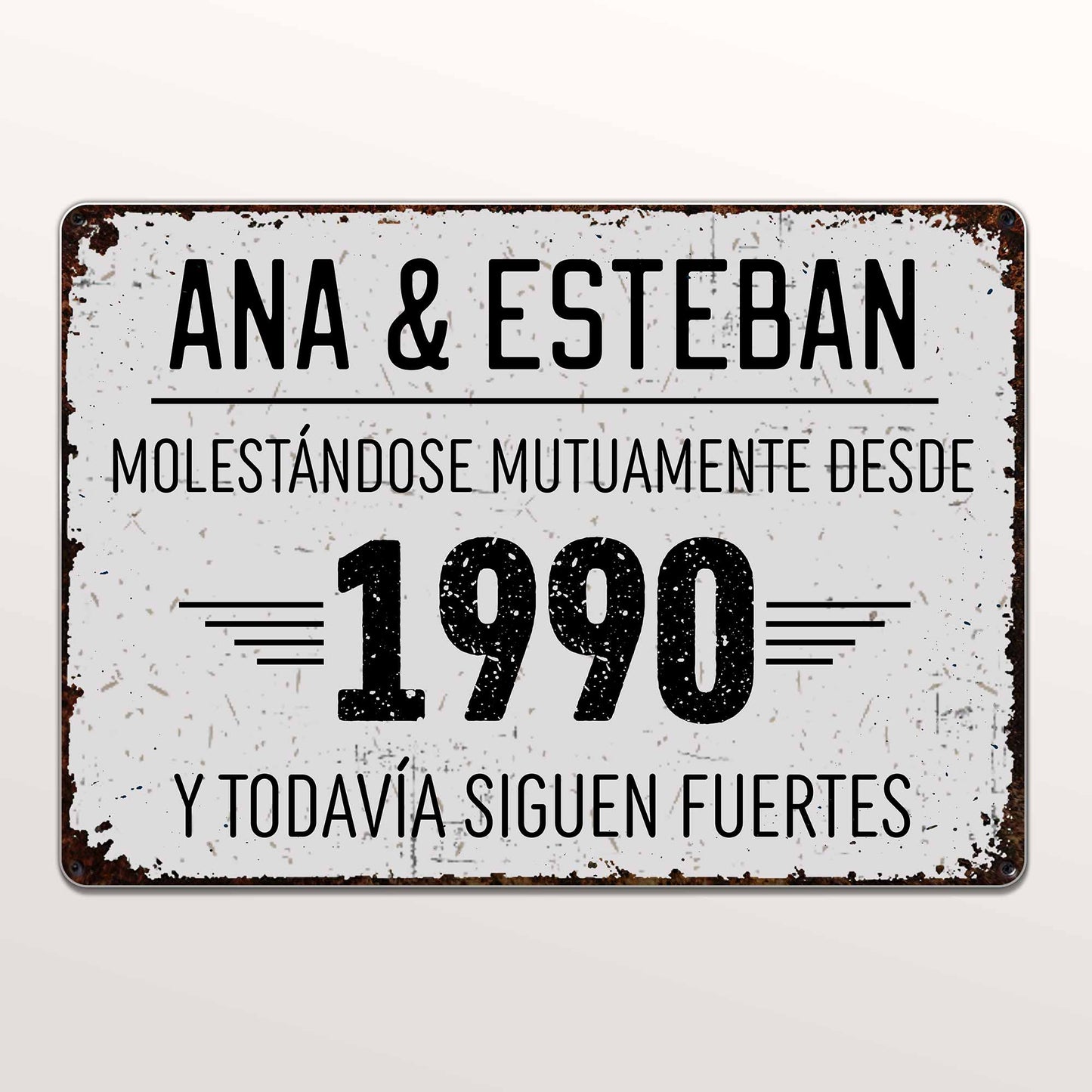 Molestándose Mutuamente Desde Y Todavía Siguen Fuertes