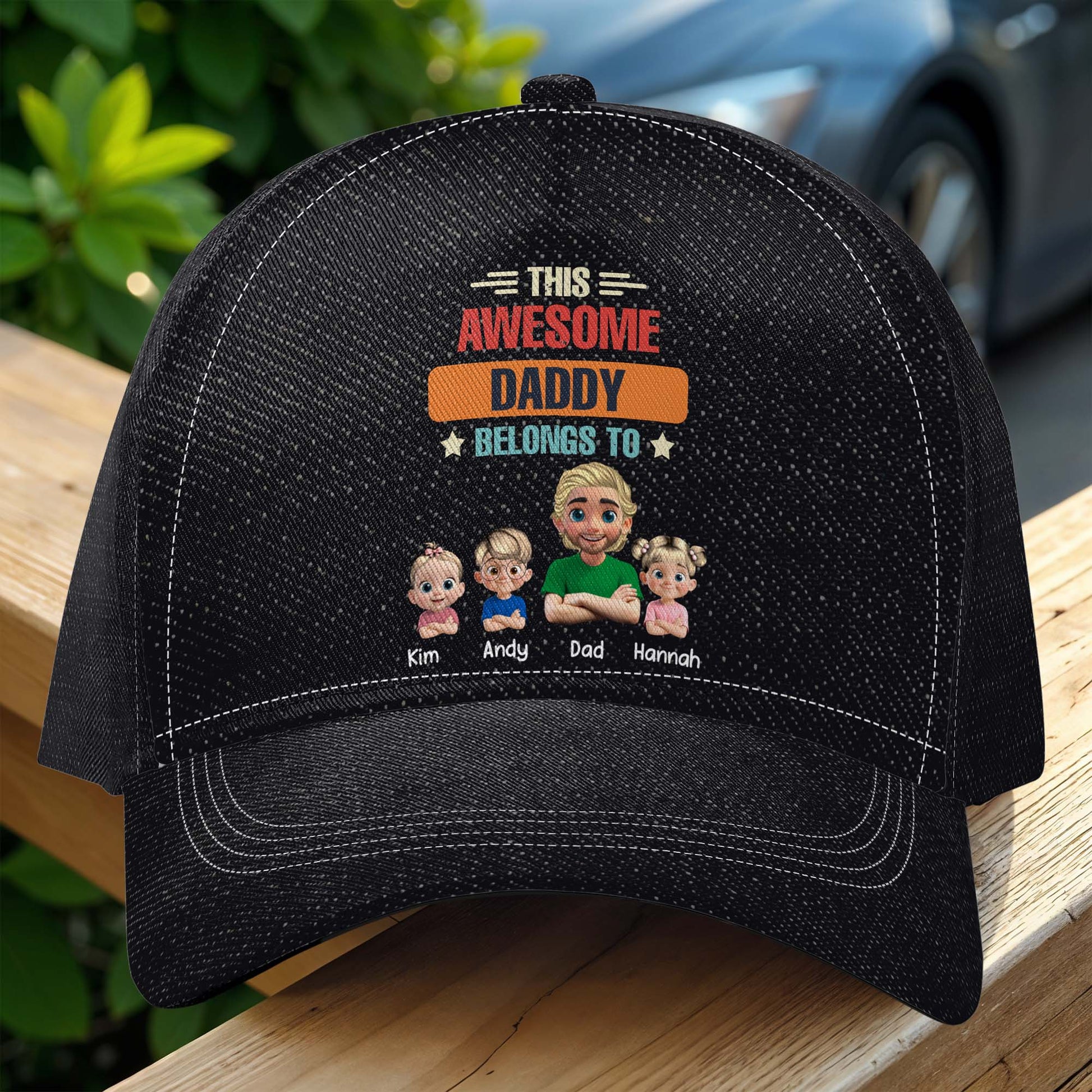 This Awesome Daddy Belongs To, Family Characters