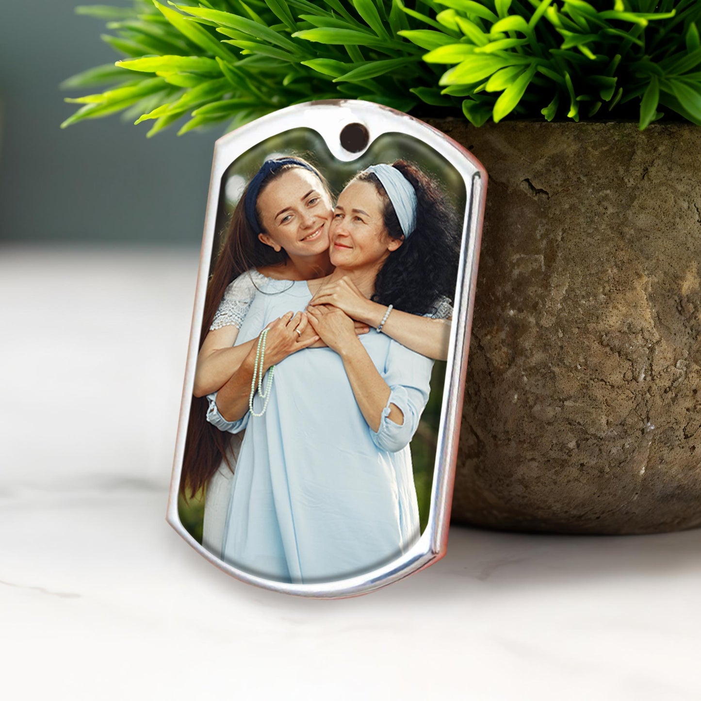 To My Daughter Love and Hug Custom Keychain