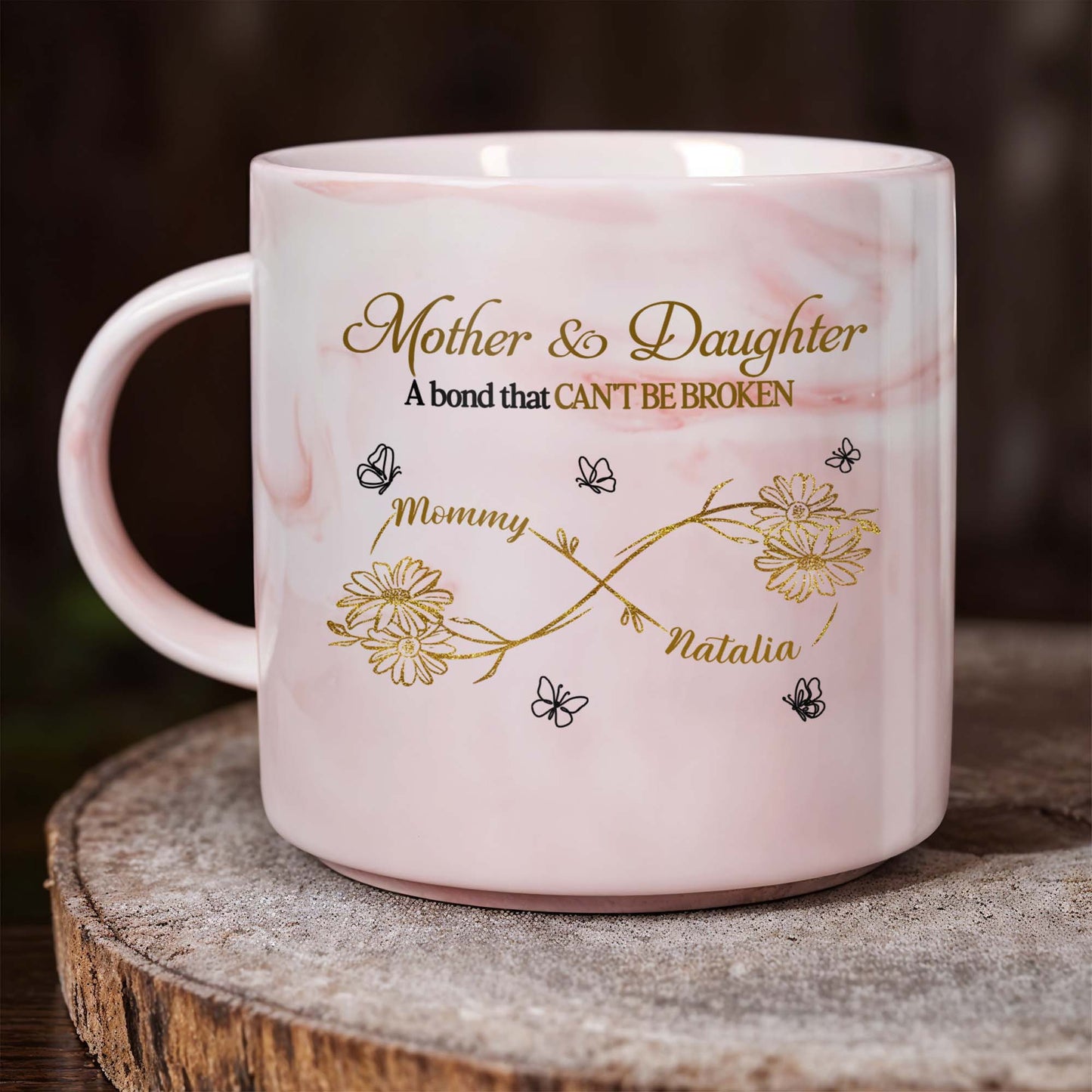 Mère et fille, un lien indéfectible, fleurs et branches - Mug personnalisé en marbre rose - DAU126_PMAM