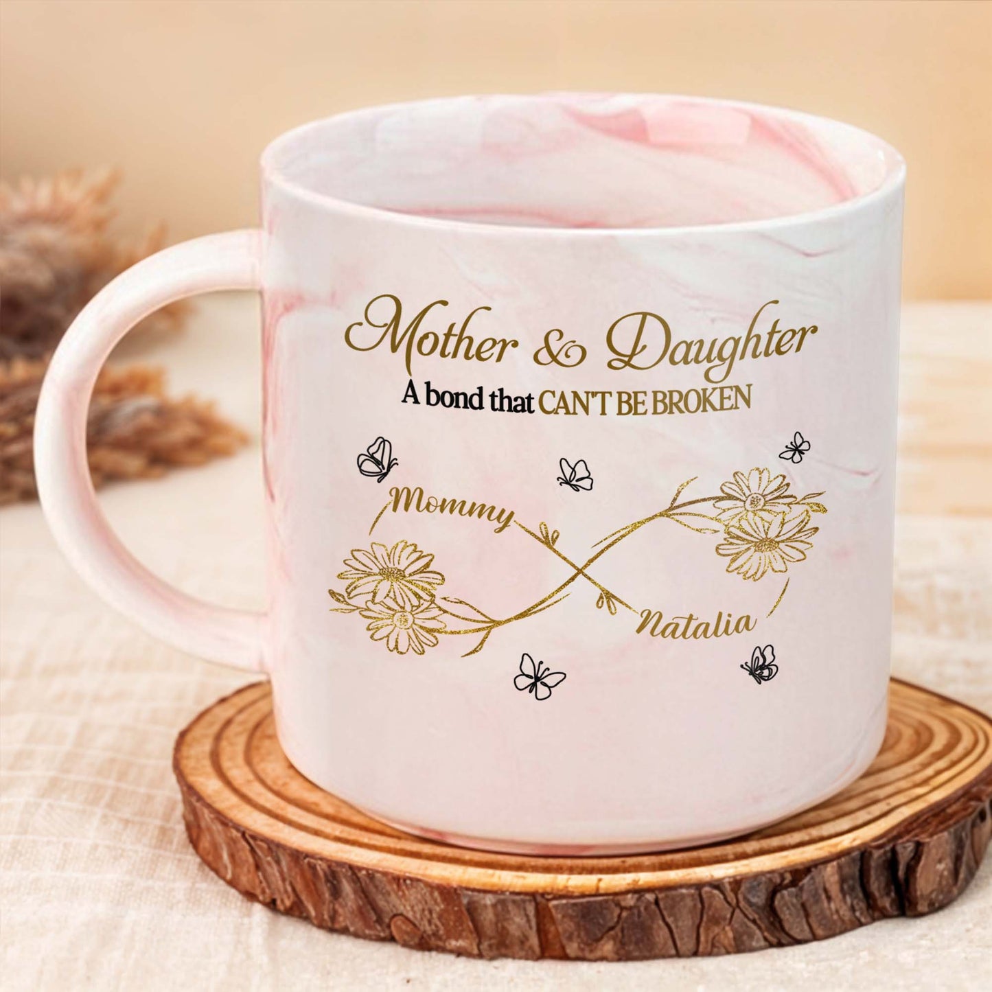 Mère et fille, un lien indéfectible, fleurs et branches - Mug personnalisé en marbre rose - DAU126_PMAM