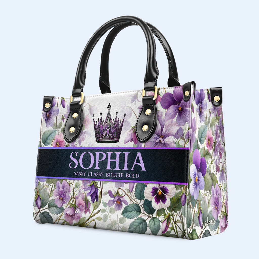 Sassy Classy Bougie Bold Crown And Flowers Design