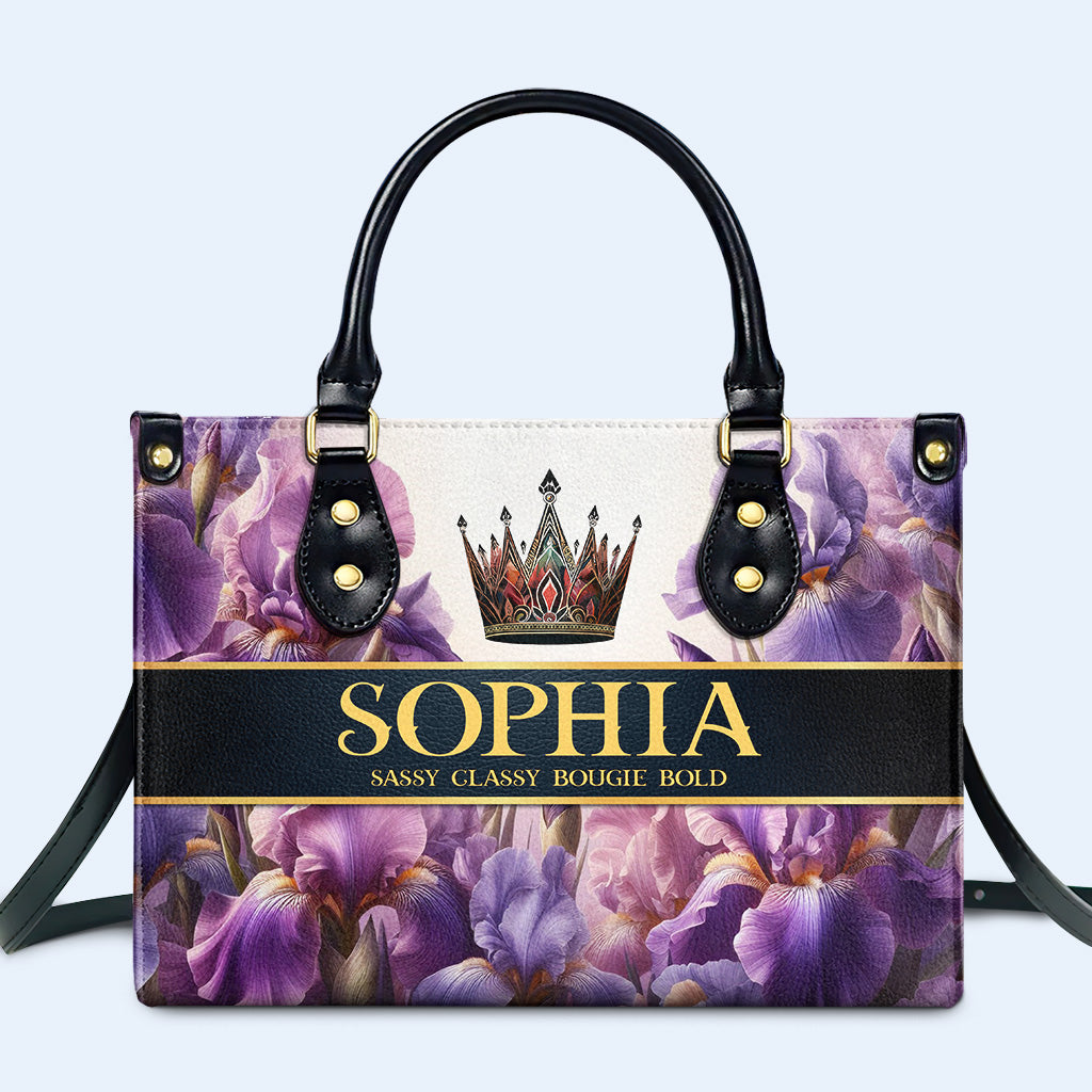 Sassy Classy Bougie Bold Crown And Flowers