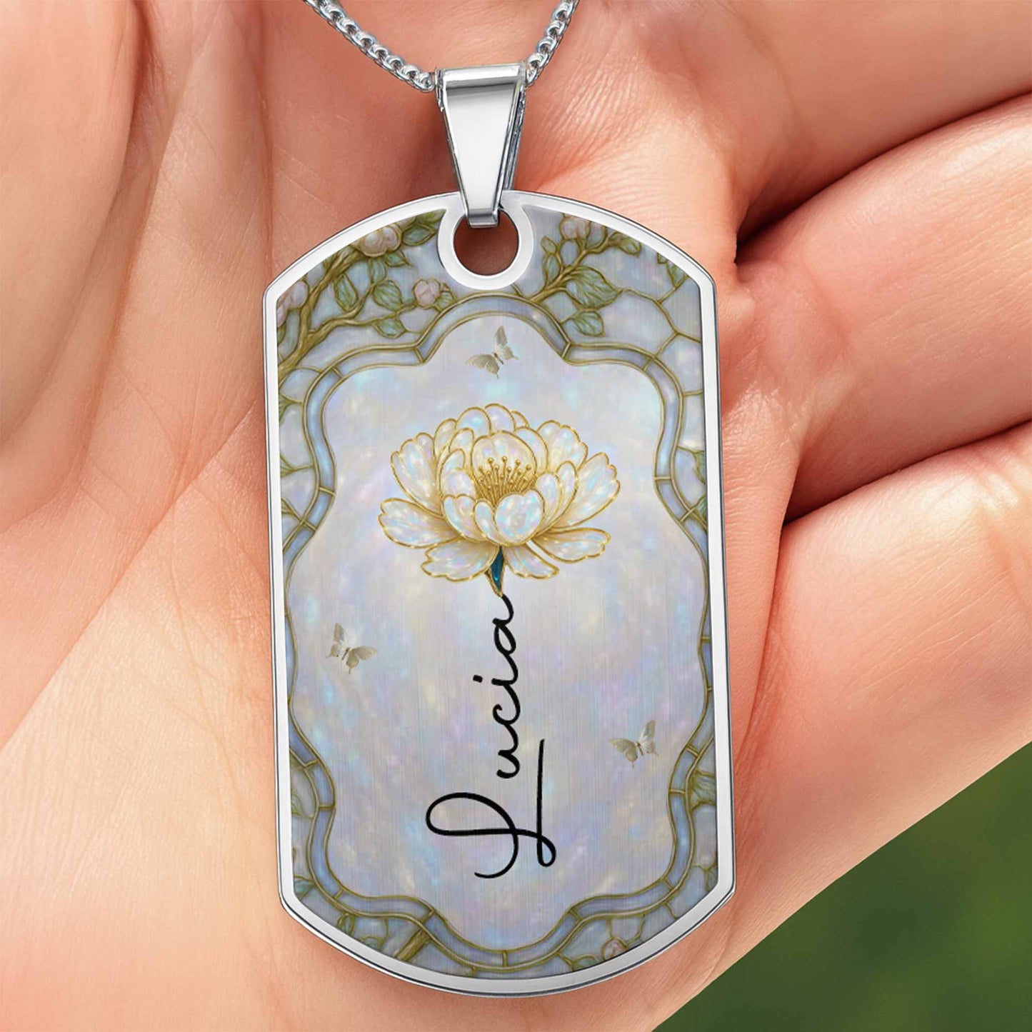 Celebrate Your Special Bond With This Beautiful Flower Design