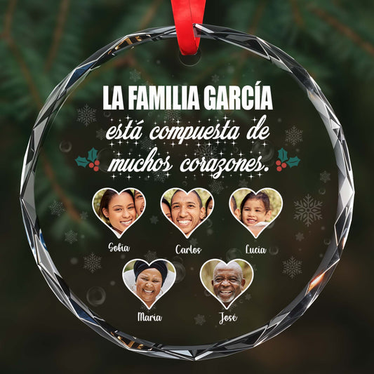 La Familia Está Compuesta De Muchos Corazones Ornament With Hearts