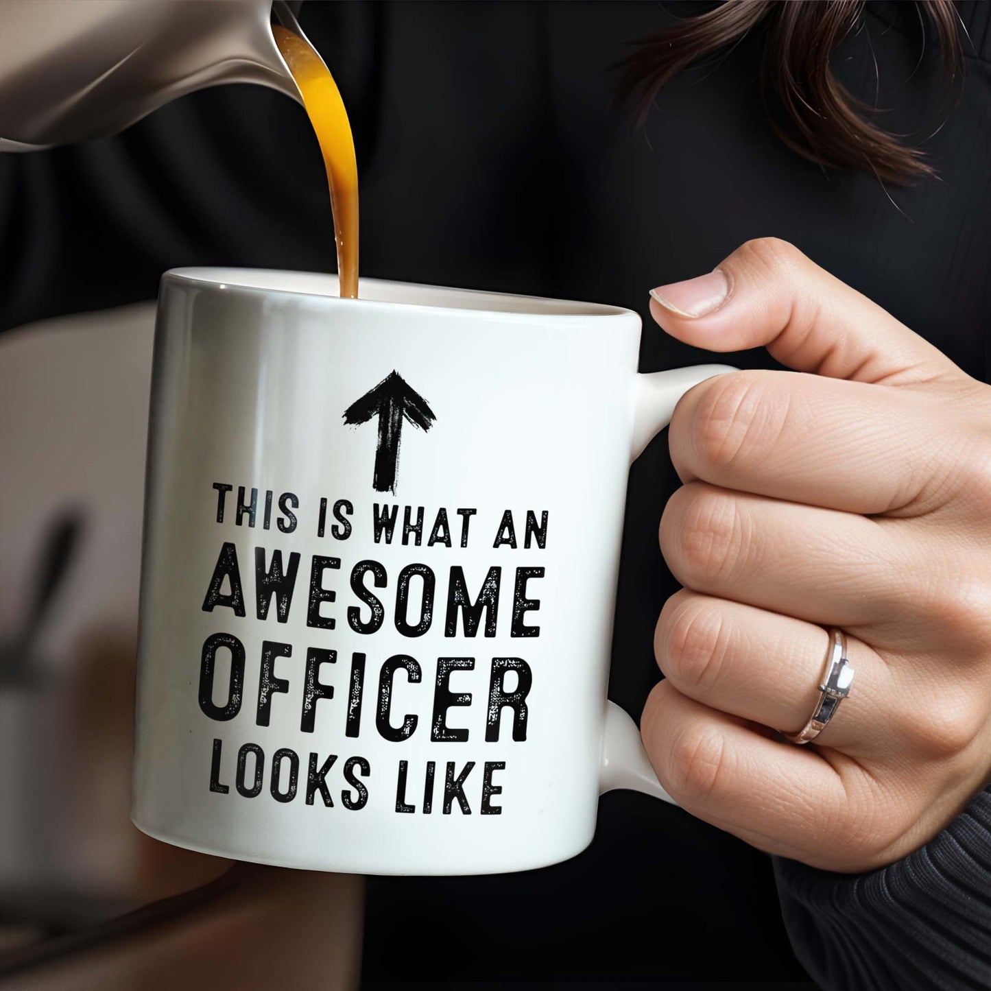 Voici à quoi ressemble un officier exceptionnel, Arrow - Tasse à café personnalisée - GRAD293_MG