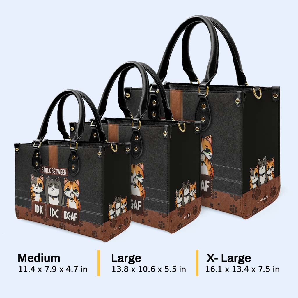 Coincé entre je ne sais pas, je ne sais pas, je ne sais pas ! - Sac à main en cuir personnalisé pour les amoureux des chats - HB_CAT04