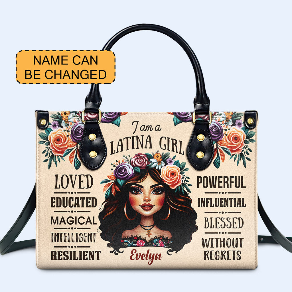 Je suis une fille latine - Sac à main en cuir personnalisé - HG48