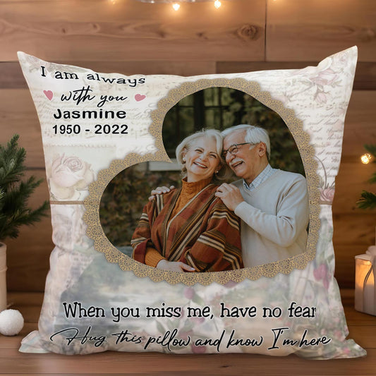 Embrassez cet oreiller et sachez que je suis là, motif floral vintage - Oreiller personnalisé, insert inclus - HME151_PLW