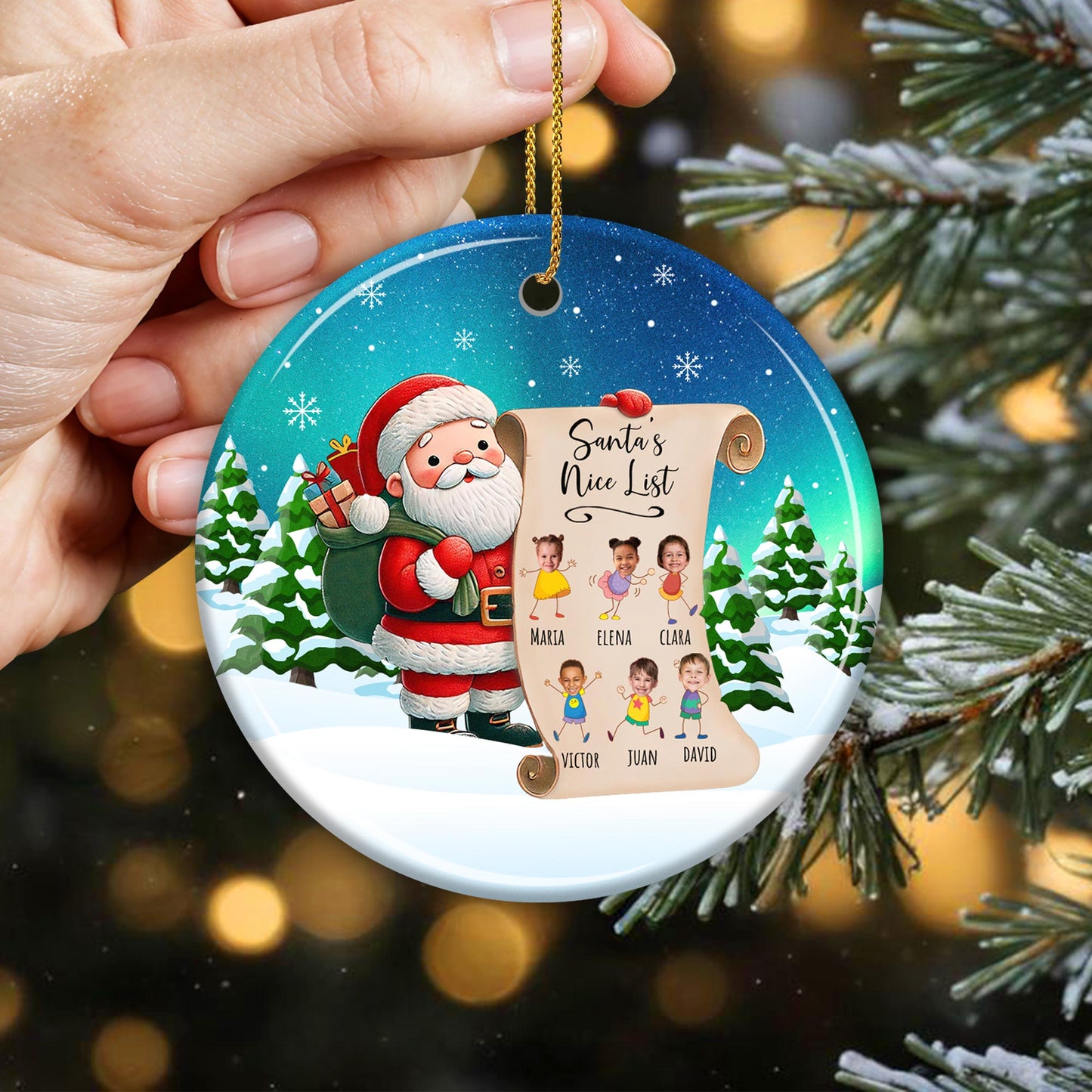 Ornement en céramique personnalisé « Liste des gentils du Père Noël » - Ornement en céramique personnalisé de forme ronde - KID004_RCE