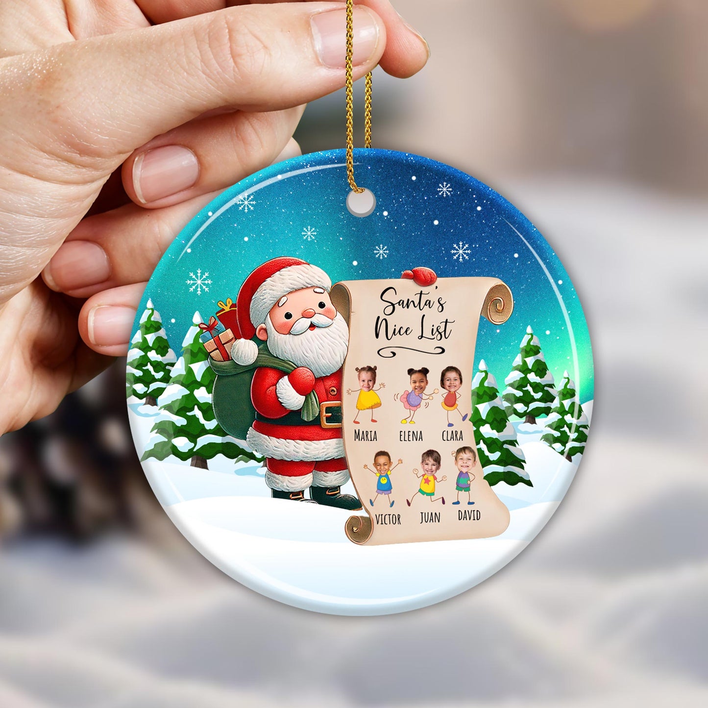 Ornement en céramique personnalisé « Liste des gentils du Père Noël » - Ornement en céramique personnalisé de forme ronde - KID004_RCE