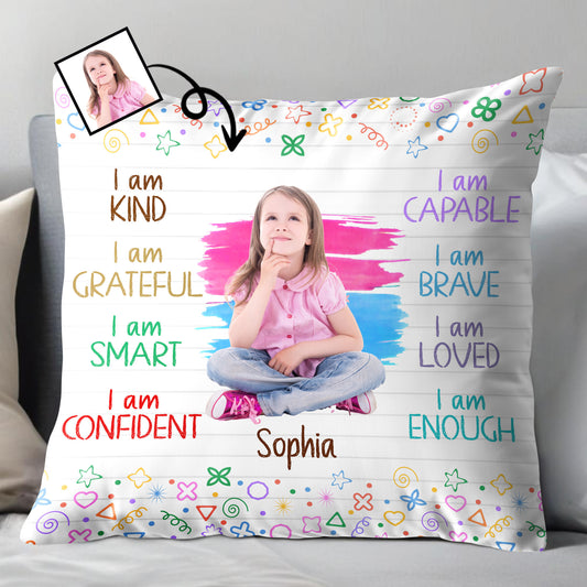 Je suis courageux, je suis aimé, affirmations positives avec des gribouillages colorés - Oreiller personnalisé, insert inclus - KID022_PLW