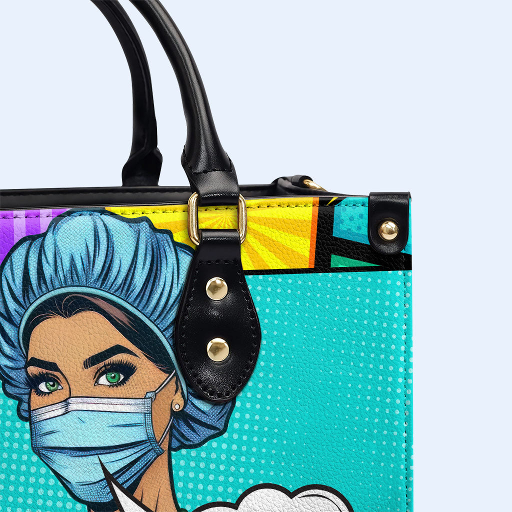 Nombre y título personalizados: soy mamá y enfermera. Bolso de mano de cuero personalizado. MM01
