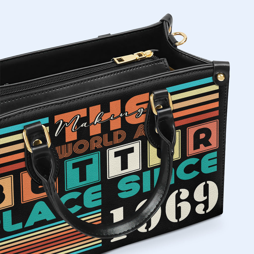 Haciendo del mundo un lugar mejor - Bolso de mano de cuero personalizado - MM17