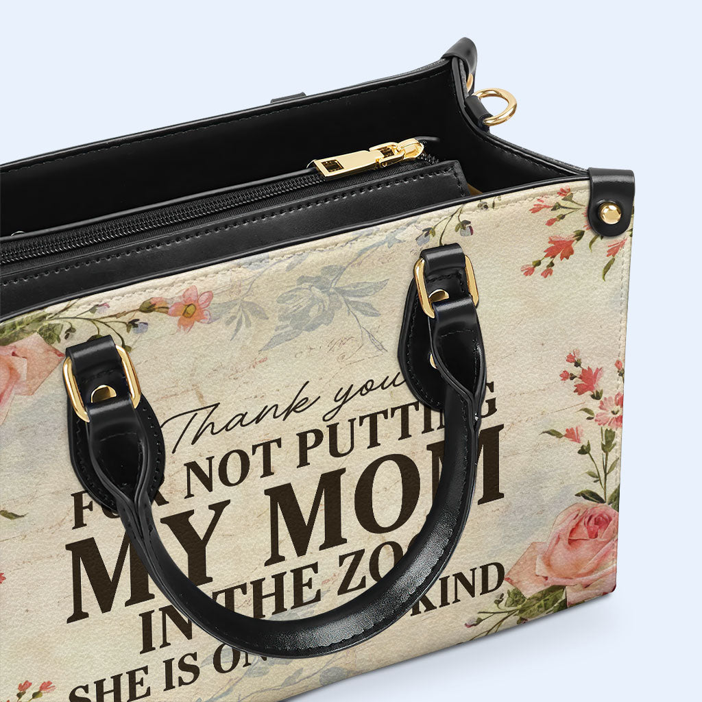 Elle est unique en son genre - Sac à main en cuir personnalisé - MM35