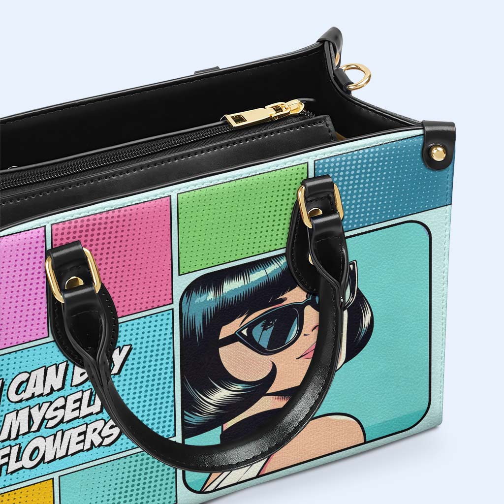 Personnalisez votre sac à main en cuir avec des illustrations et du texte personnalisés - QCUSTOM04