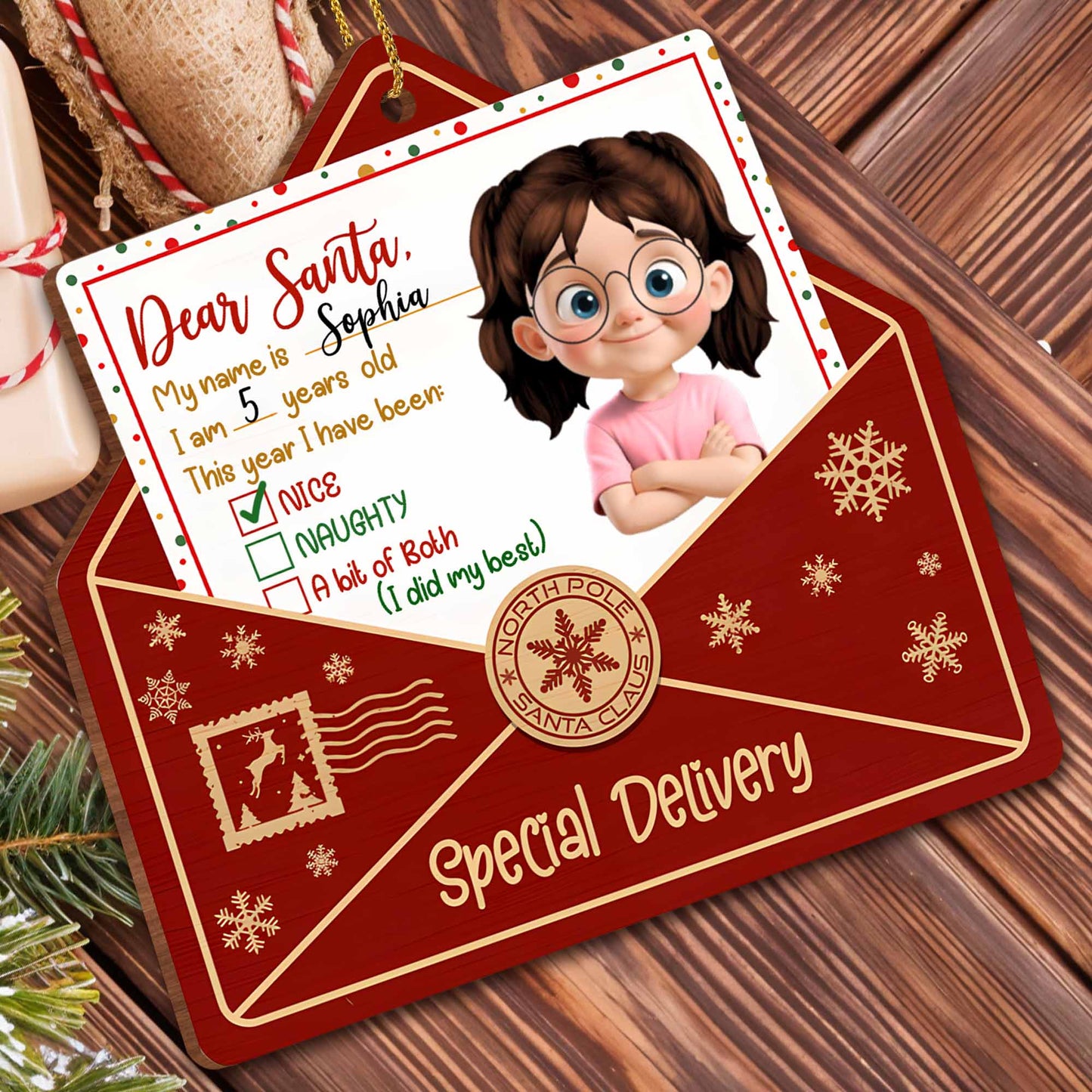 Querido Papá Noel, este año he estado, Diseño de letras y copos de nieve - Adorno de madera personalizado, forma personalizada - XMAS085_WDO