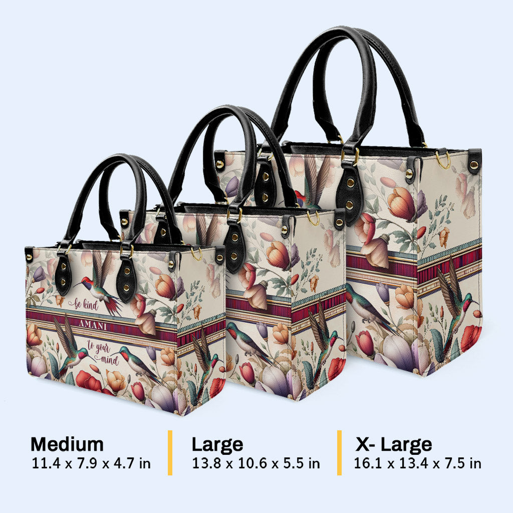 Be Kind - Colibrí - Bolso de mano de cuero personalizado - hmb_bekind_4 ag25