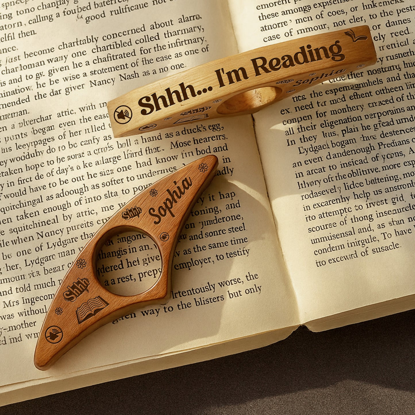Shhh I'm Reading Engraved Wooden Page Holder - Personalized Wooden Book Page Holder - BLV029_WOPHO
