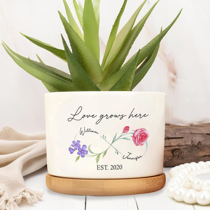 Love Grows Here, Beautiful Floral Design
