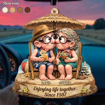 Enjoying Life Together With Tropical Theme