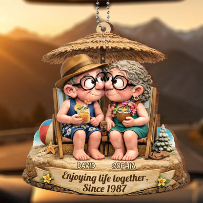 Enjoying Life Together With Tropical Theme