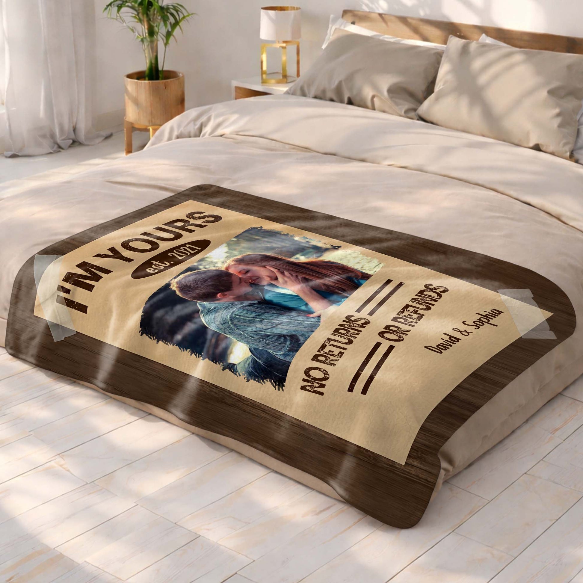 I'm Yours, No Returns Or Refunds, Couple In Photo Frame