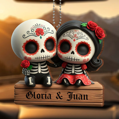 Ornement Calaveras « Forever United in Love and Tradition » - Ornement en bois personnalisé, ornement à suspendre pour voiture - CPL308_WCA