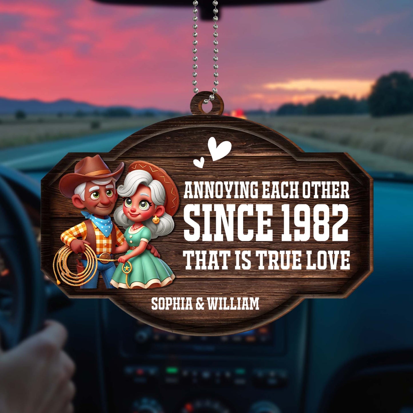Ornement « Nous nous ennuyons les uns les autres depuis [année] » : c'est le véritable amour ! Ornement en bois personnalisé, ornement à suspendre pour voiture ! CPL309_WCA