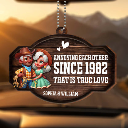 Ornement « Nous nous ennuyons les uns les autres depuis [année] » : c'est le véritable amour ! Ornement en bois personnalisé, ornement à suspendre pour voiture ! CPL309_WCA