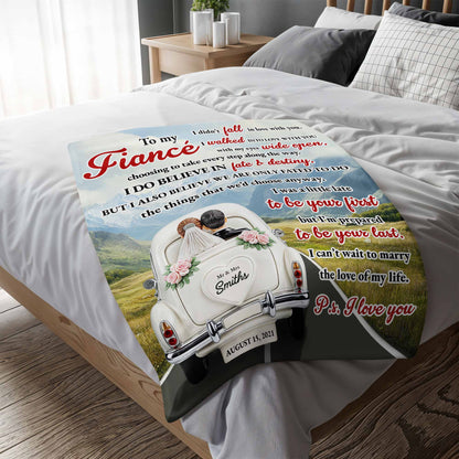 To My Fiancé With Vintage Car Design - Personalized Custom Blanket - CPL374_BLK