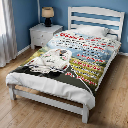 To My Fiancé With Vintage Car Design - Personalized Custom Blanket - CPL374_BLK