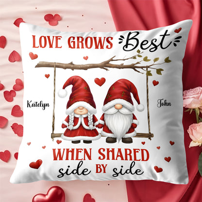 Love Grows Best When Shared Side By Side, Gnomes