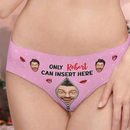 Only Robert Can Insert Here, Lips Design