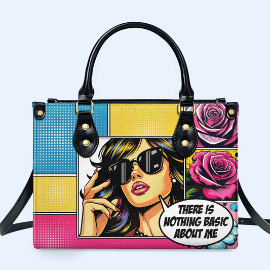 No hay nada básico en mí - Bolso de mano de cuero personalizado - QCUS001_HB