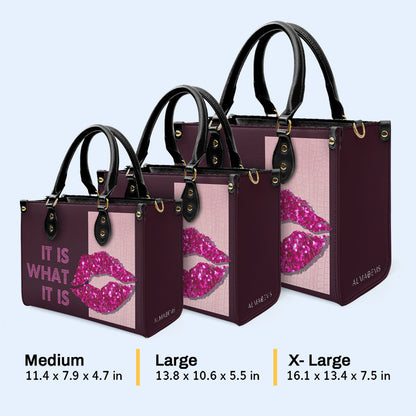 Es lo que es - Rosa - Bolso de mano de cuero personalizado - DB42