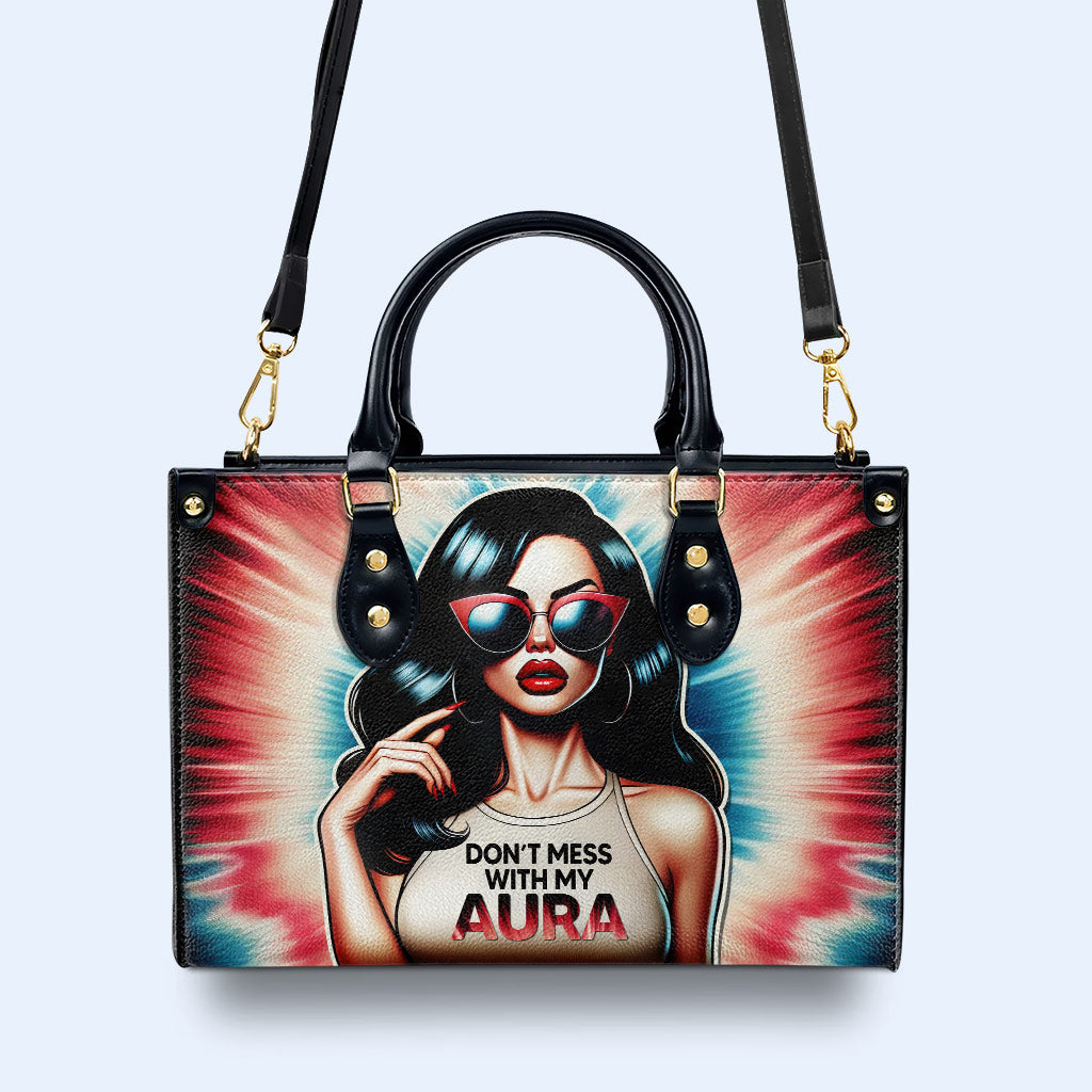 Ne touchez pas à mon aura ! Sac à main en cuir personnalisé - DB54