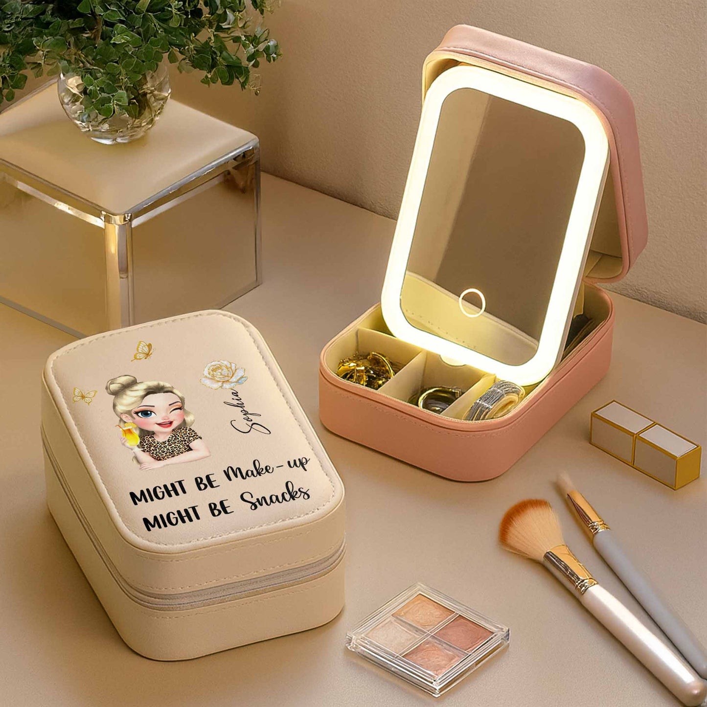 Might Be Make-up, Might Be Snacks, Cartoon Girl