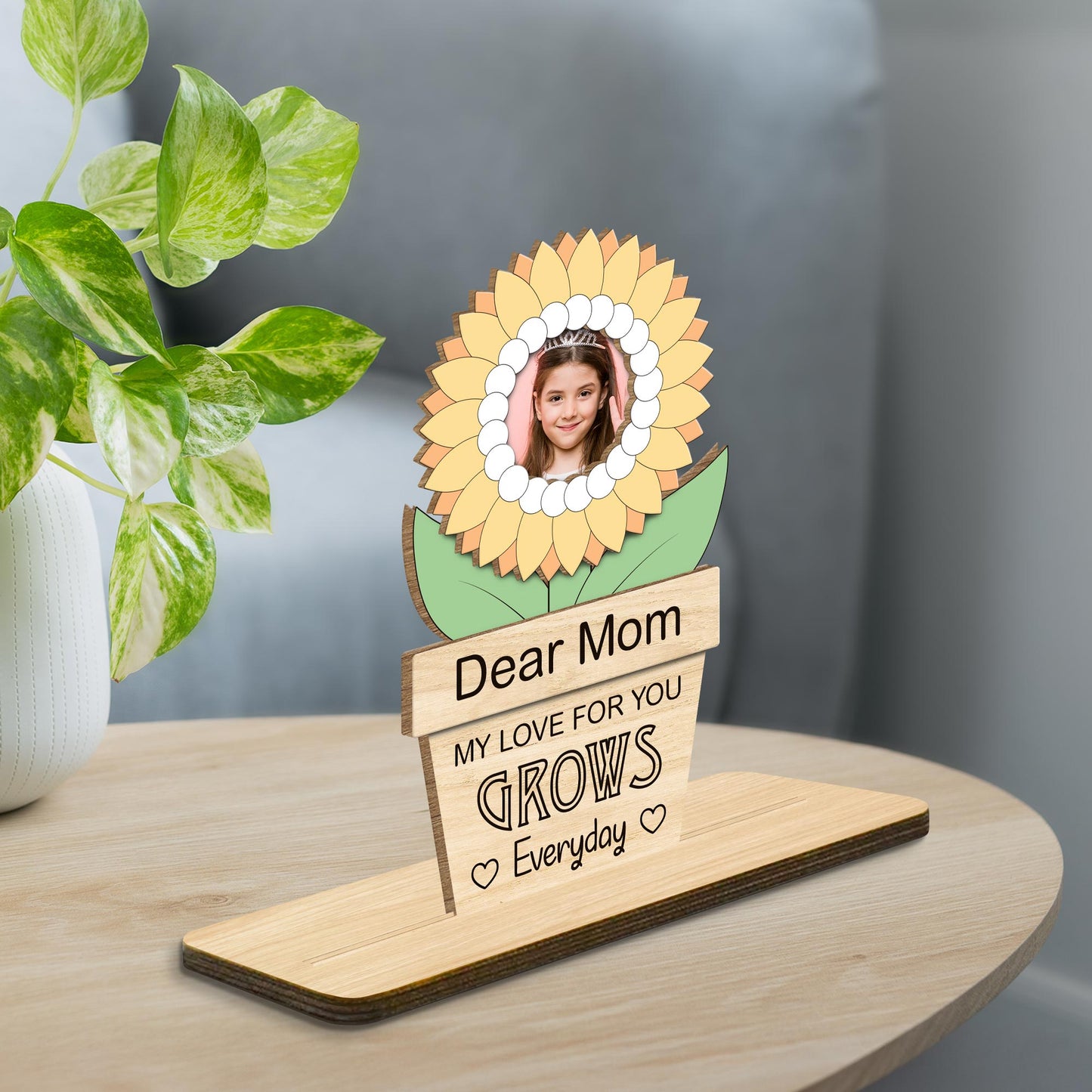 Dear Mom My Love Grows Everyday Flower Plaque