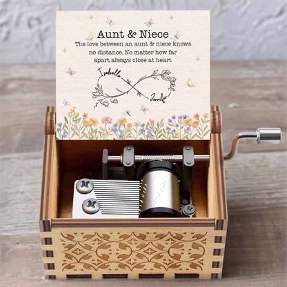 Love Between Aunt & Niece, Always Close At Heart, Flowers