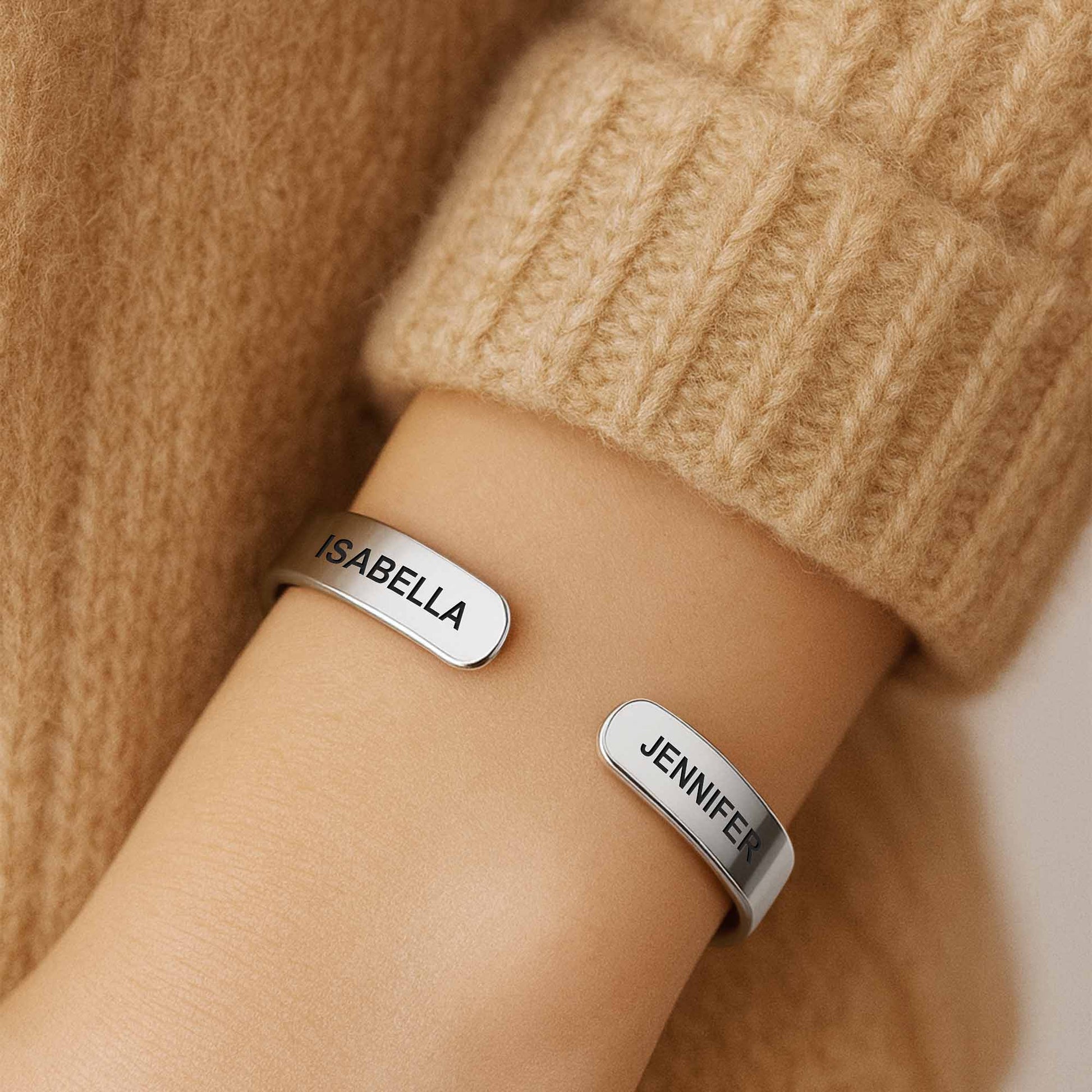 The Love Between Aunt And Niece Is Forever, Flowers