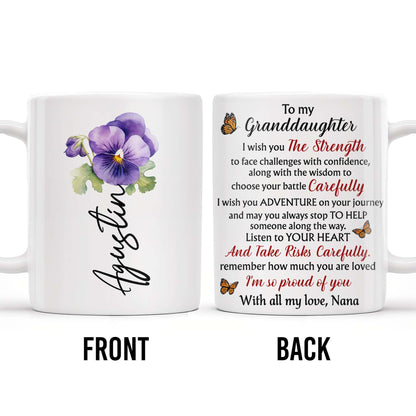 Citation inspirante « Force et sagesse » de ma petite-fille, avec fleurs et papillons – Tasse à café personnalisée – GDT060_MG