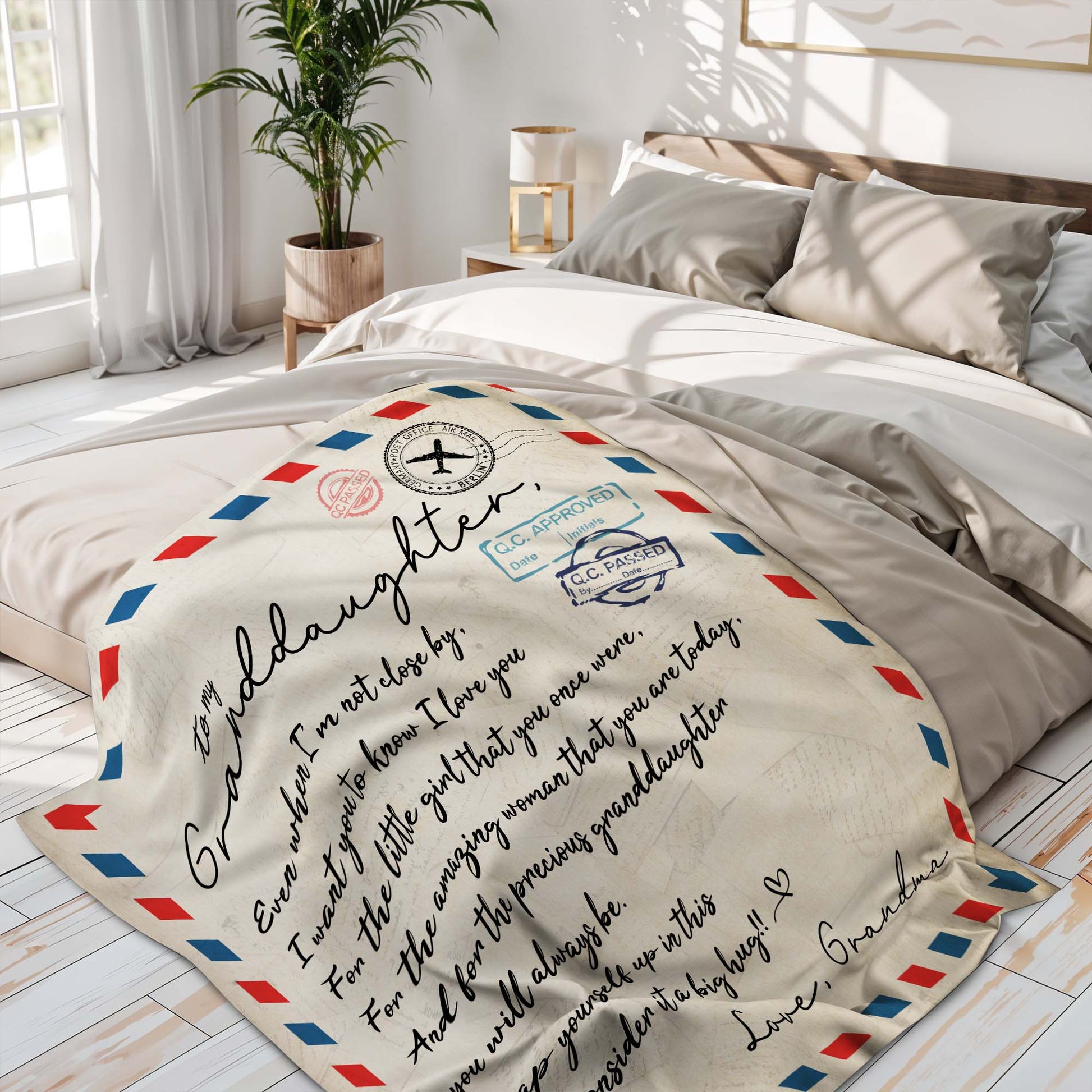Big Hug Love Letter Theme With Airmail Border
