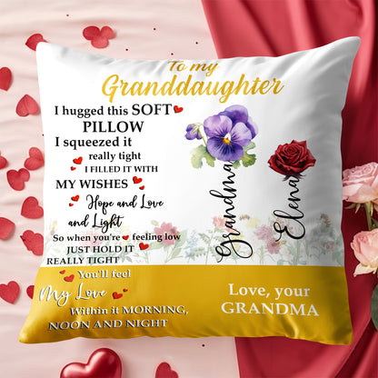 Message d'amour de grand-mère à sa petite-fille avec motif floral - Coussin personnalisé, insert inclus - GDT224_PLW