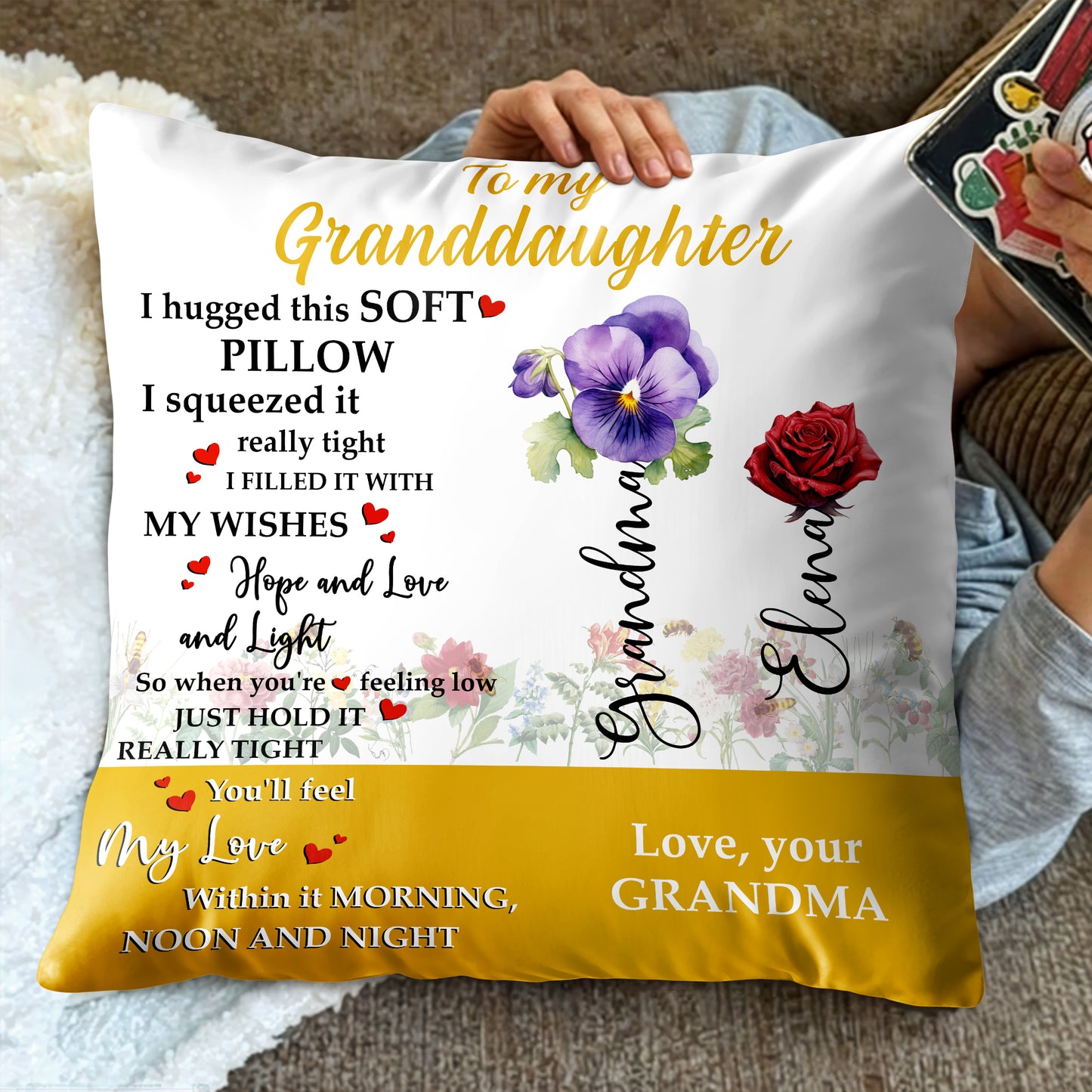 Message d'amour de grand-mère à sa petite-fille avec motif floral - Coussin personnalisé, insert inclus - GDT224_PLW