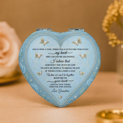 To My Granddaughter Daisy And Butterflies Heartfelt Message - Custom Heart Compact Mirror - GDT403_HCOM