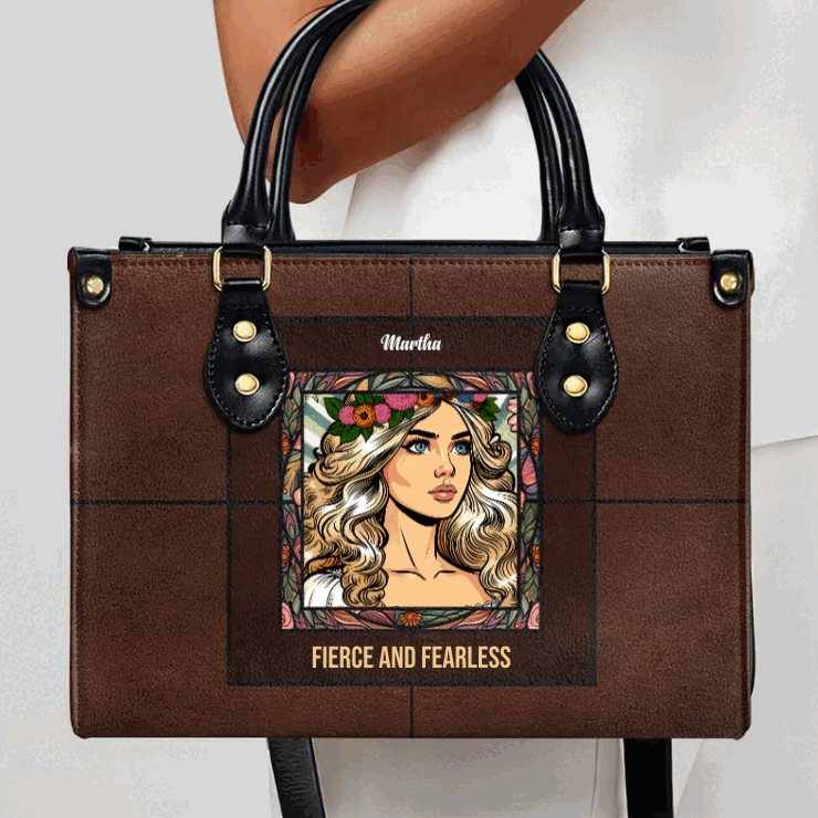 Personnalisez votre sac à main en cuir avec des illustrations et du texte personnalisés - QCUSTOM07