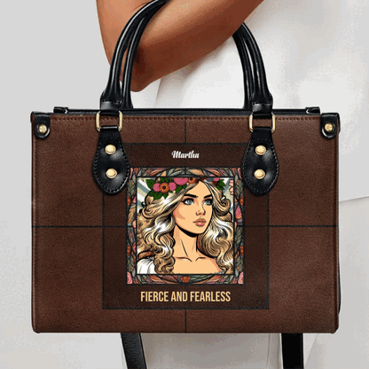 Personnalisez votre sac à main en cuir avec des illustrations et du texte personnalisés - QCUSTOM07